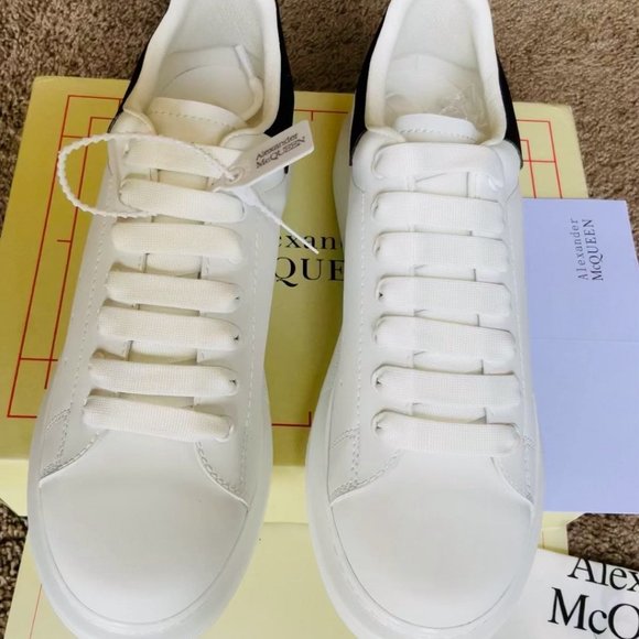 Alexander McQueen sneakers - Picture 2 of 5